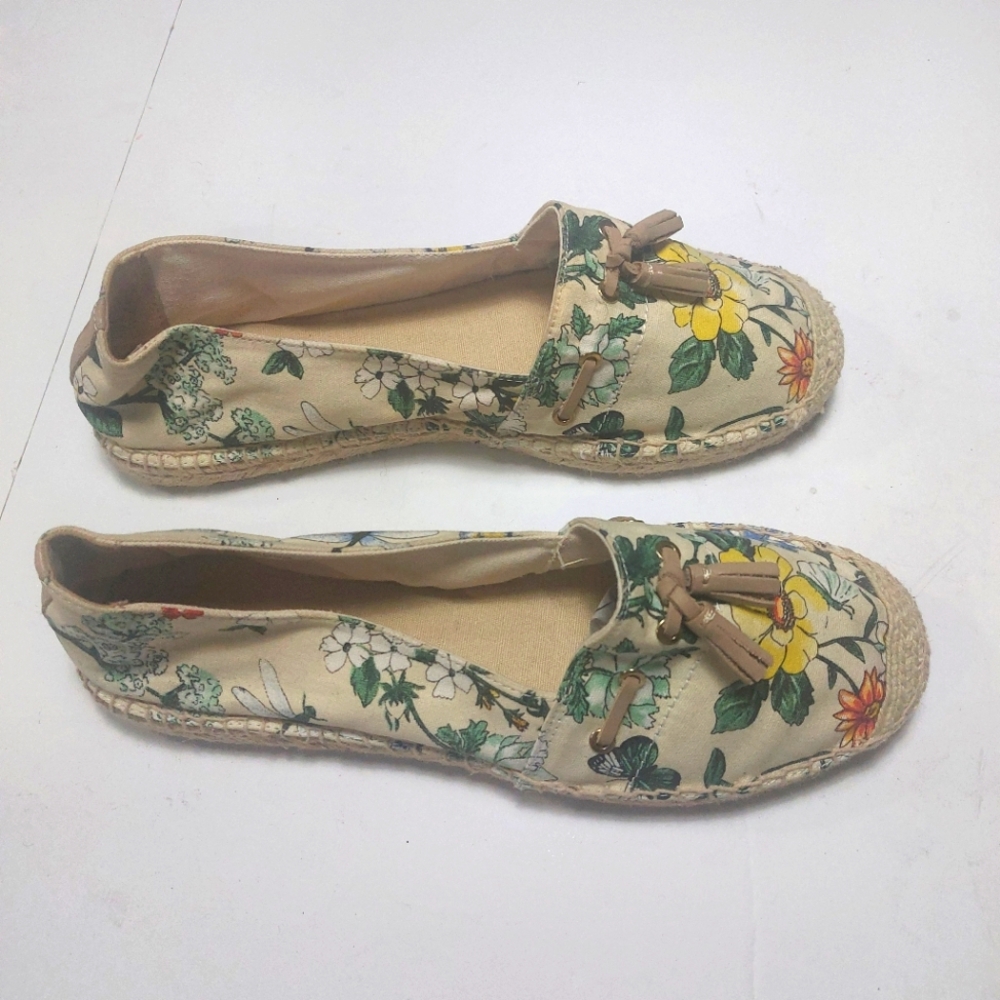 Talbots Floral Print Slip-on Flats Size 9.5M